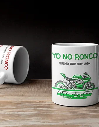 Taza Yo no ronco sueño que soy una moto