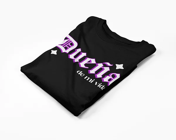 dueña-de-mi-vida-camiseta-negra-doblada
