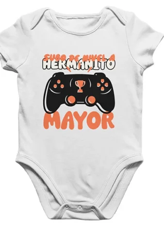 Subo de nivel a hermanito mayor