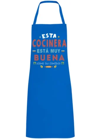 Esta cocinera está muy buena y su comida también