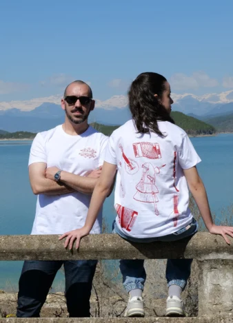 Camiseta Blanca La Ronda Continúa
